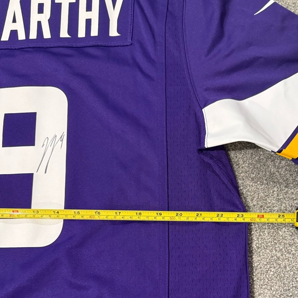 JJ McCarthy Autographed Purple Vikings Jersey Size Large - COA - Picture 5 of 6